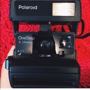 Vintage Polaroid camera ✨🌹