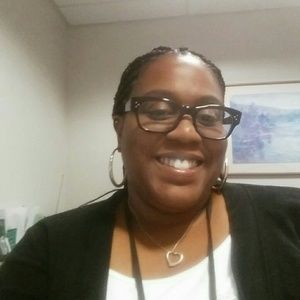 Meet your Posher, Erine