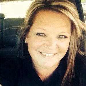 Meet your Posher, Kendra