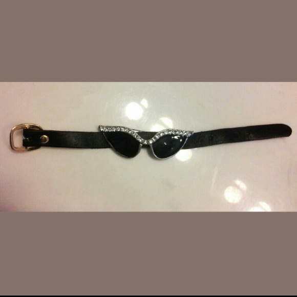 Cute wrist band