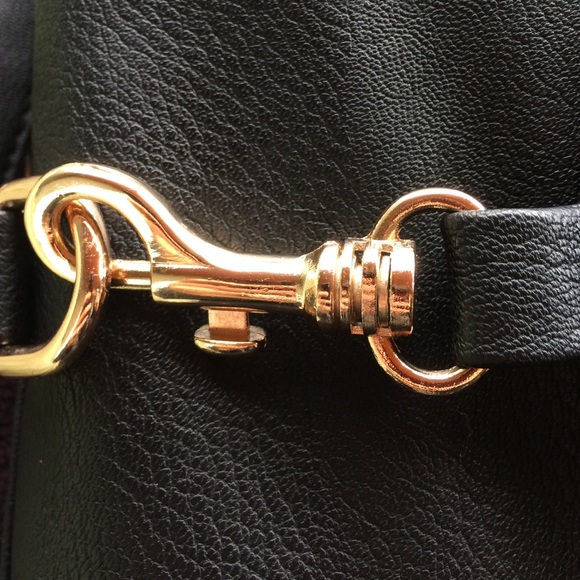 Meet your Posher, Briana - Picture 1 of 1