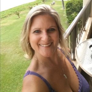 Meet your Posher, Trina