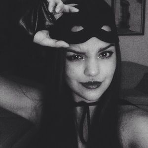 Meet your Posher, Angie