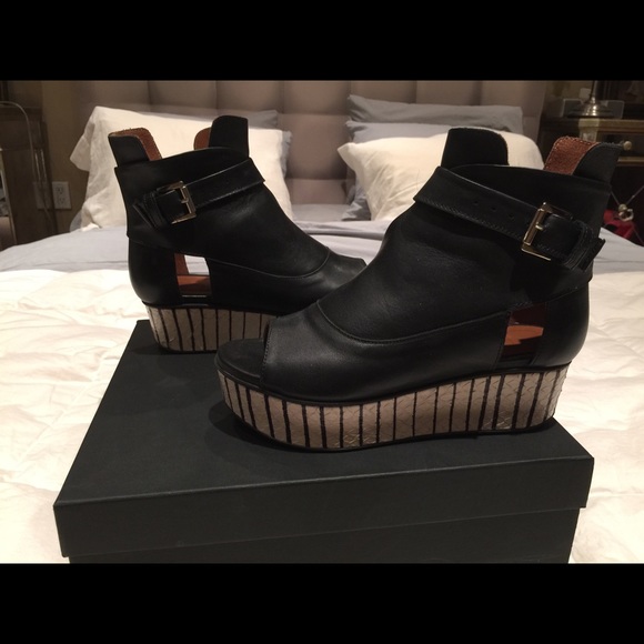 Booties - Picture 3 of 4