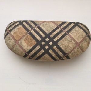 Burberry Sunglass case
