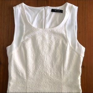 Gorgeously detailed dress