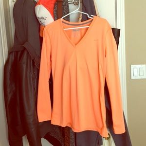 🚫SOLD ON Ⓜ️🚫Nike dry fit long sleeve