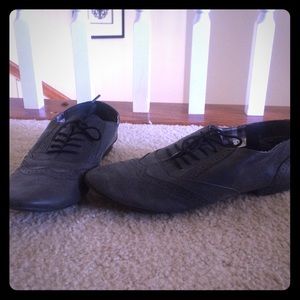NWOT DARK SLATE GREY OXFORD FLATS