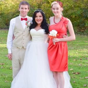 Meet your Posher, Alysin