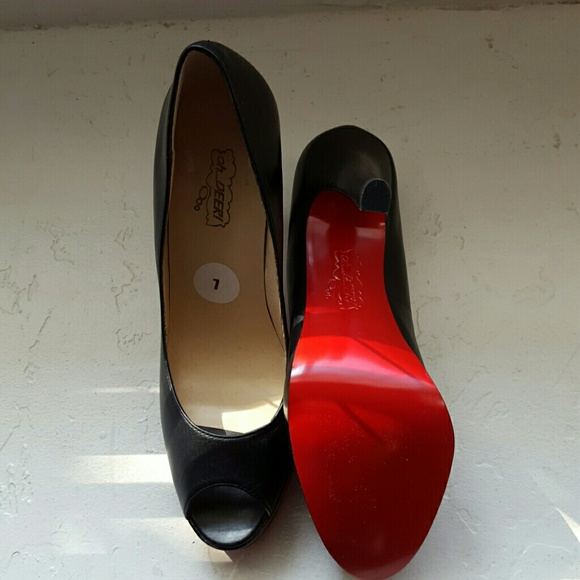 oh deer! Shoes - Black heels
