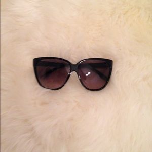 Traded- Fabulous Authentic GUCCI sunnies!