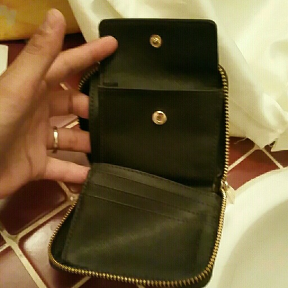 MK wallet