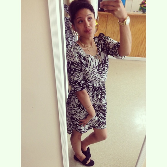 Classy black and white geometric dress