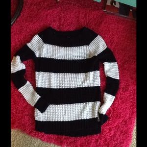 American eagle sweater