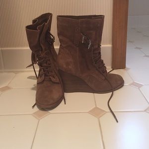 Kenneth Cole suede booties