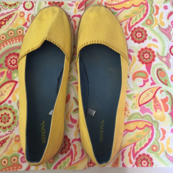 Yellow flats.