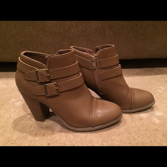 Brown ankle boots