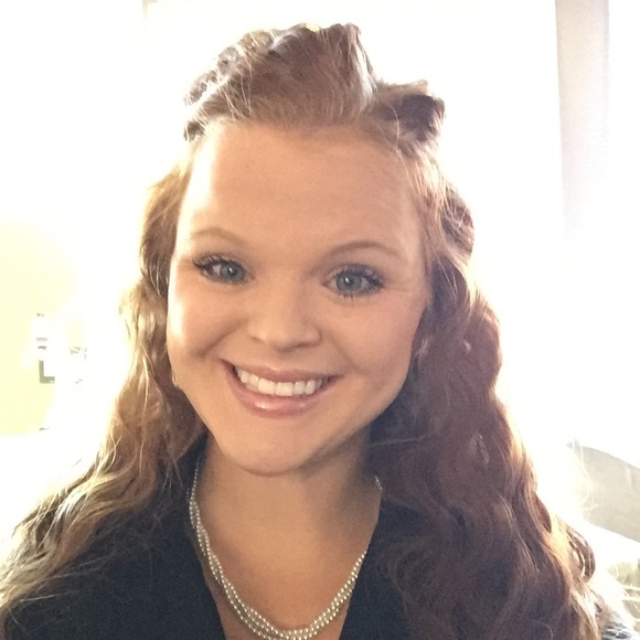 Meet your Posher, Amy