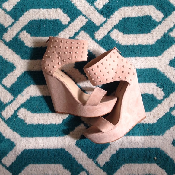 Studded Suede Heels!!