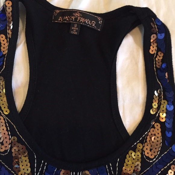 Beautiful top, worn only a couple of times. - Picture 2 of 4