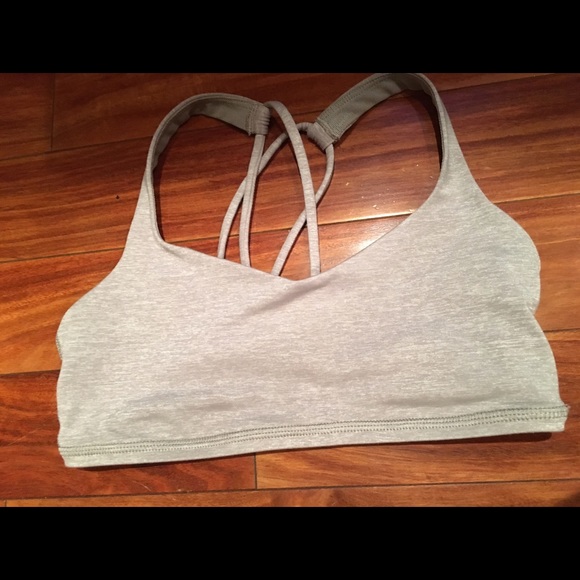 Lululemon Free to Be Sports Bra