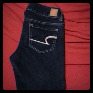 American Eagle artist stretch capris