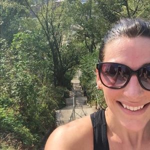 Meet your Posher, Jamie