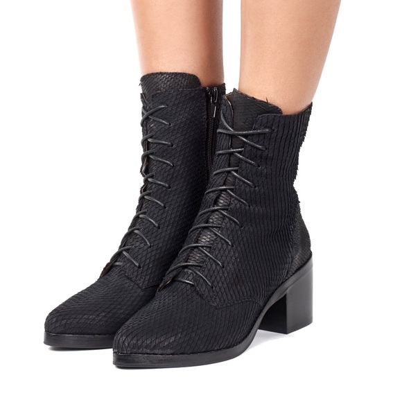 Brand New! Jeffrey Campbell "Wolcott" in 6.5