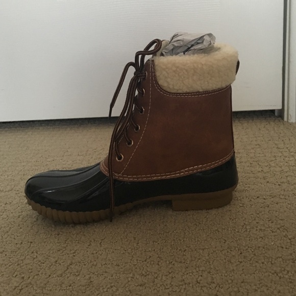 Brand New Duck Boots