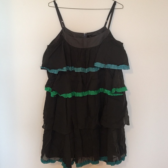 100% silk Marc by Marc Jacobs grey dress!! Size 8