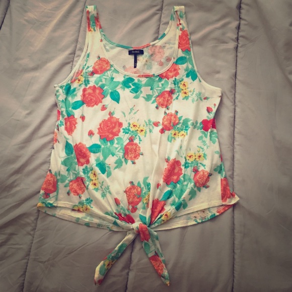 Floral tank