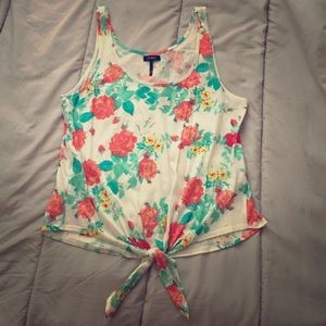 Floral tank