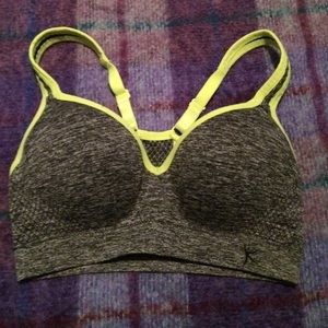 Danskin Supported sports bra
