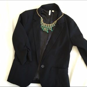 Stretch Ruched Sleeve Black Jacket