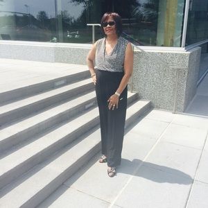 Meet your Posher, Mae