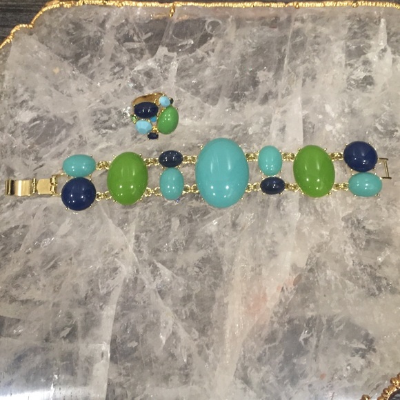 Statement ring & bracelet set