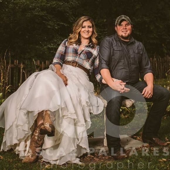 Meet your Posher, Jenna - Picture 1 of 1