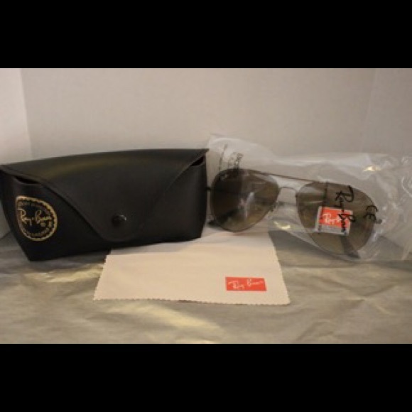 Aviator Ray Bans sunglasses