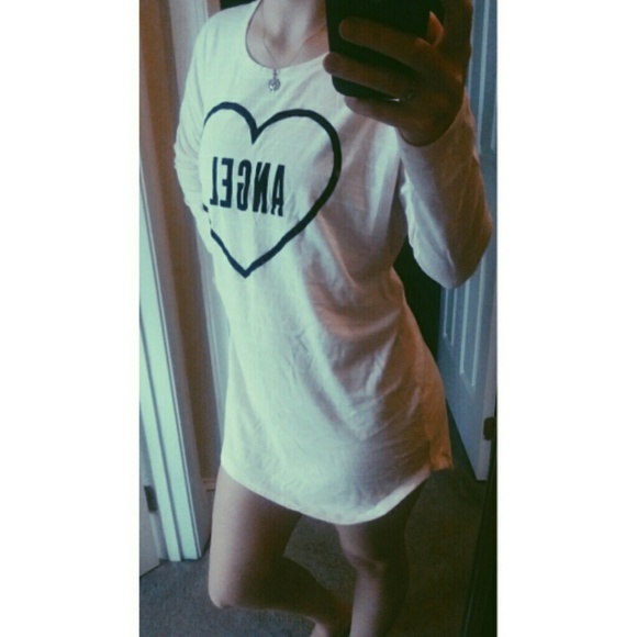 VS Sleep Shirt