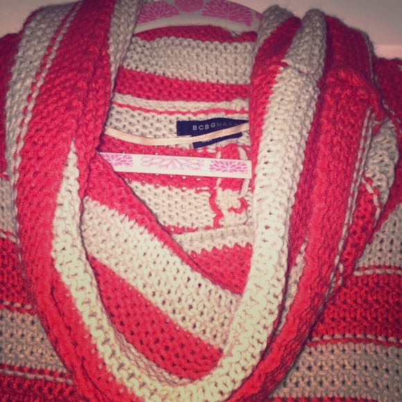 BCBG Heavy Knit Sweater M stripes cowl neck M