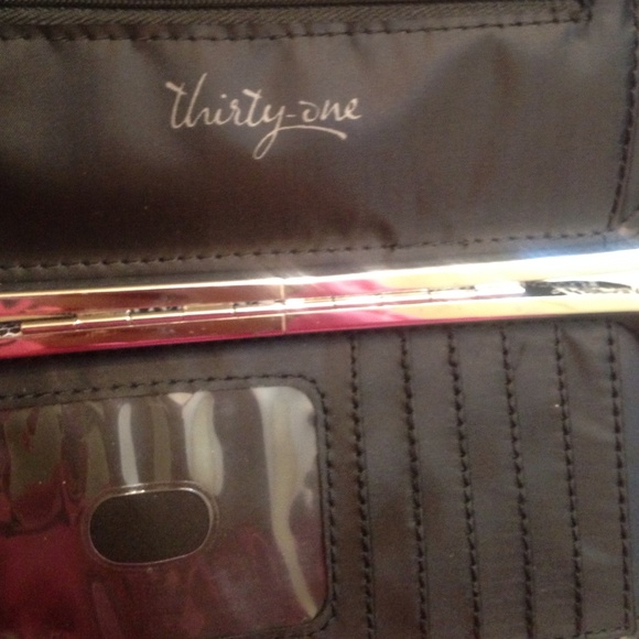 Wallets - Picture 4 of 4