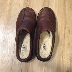 Ugg Clogs