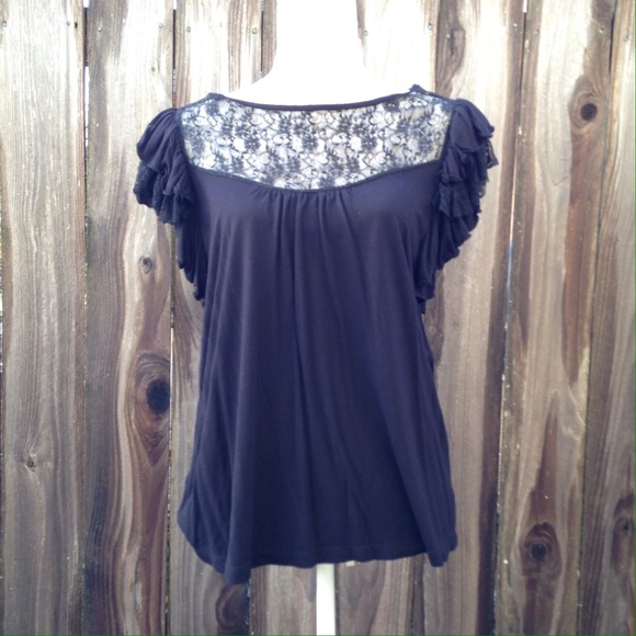 Forever 21 Tops - SOLD - Ruffles & lace top