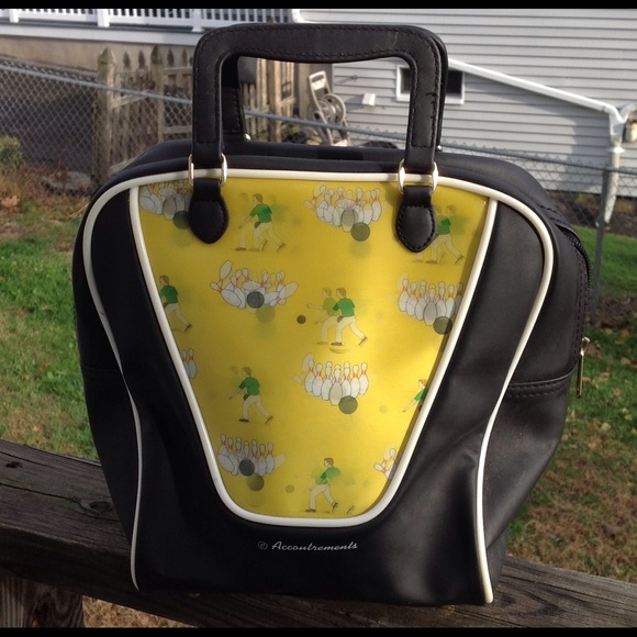 🚨SALE🚨Unique holographic bowling bag purse