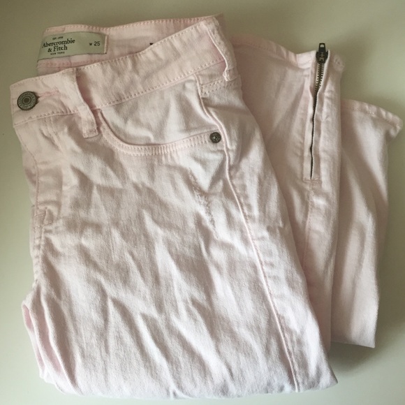 Abercrombie and Fitch ankle zip jeans