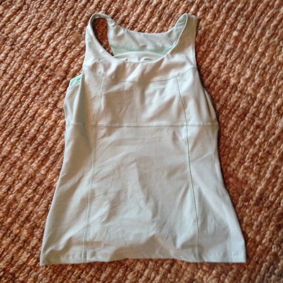 Gap body yoga & Crossfit tank