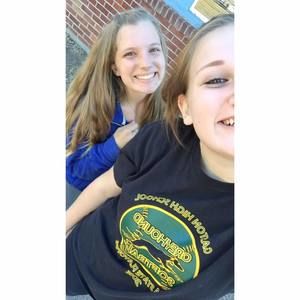 Meet your Posher, Abby