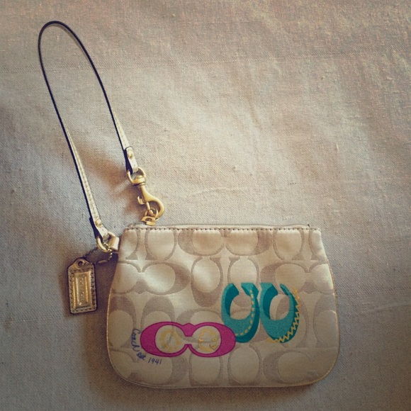 Coach Wristlet Clutch Gold Pink Blue NWOT