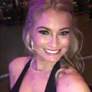 Meet your Posher, Melanie