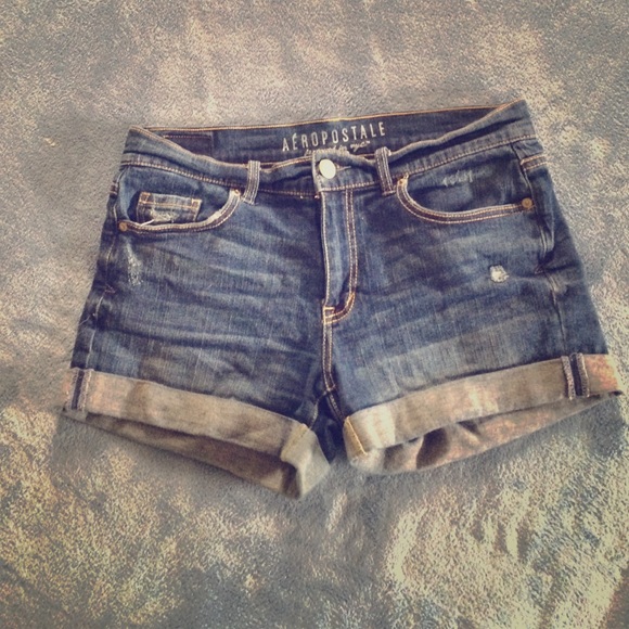 Aeropostale Boyfriend Midi Shorts Size 2